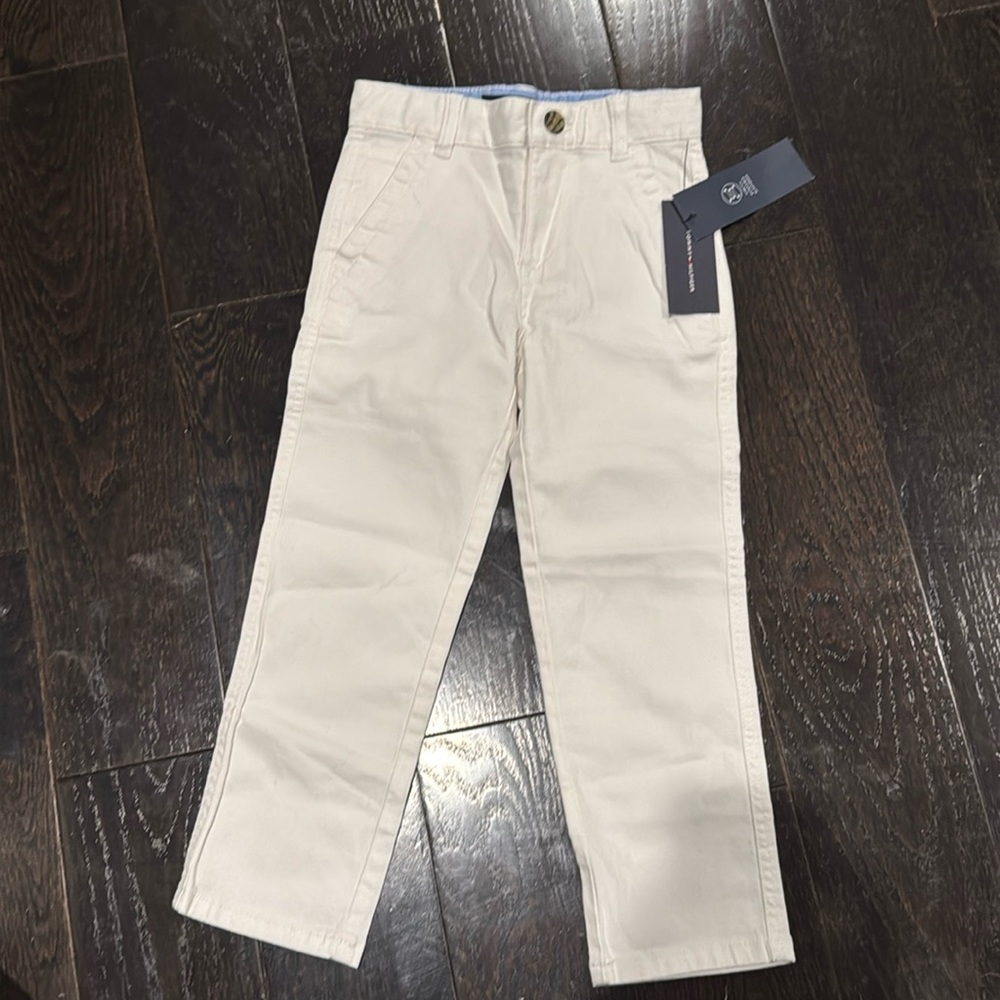 NWT boys size 5 white Tommy Hilfiger pants